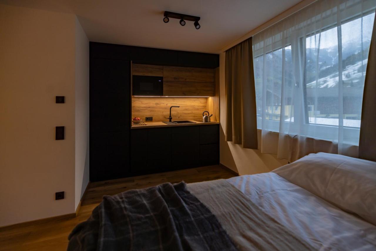 Riverside Rauris Apartments מראה חיצוני תמונה
