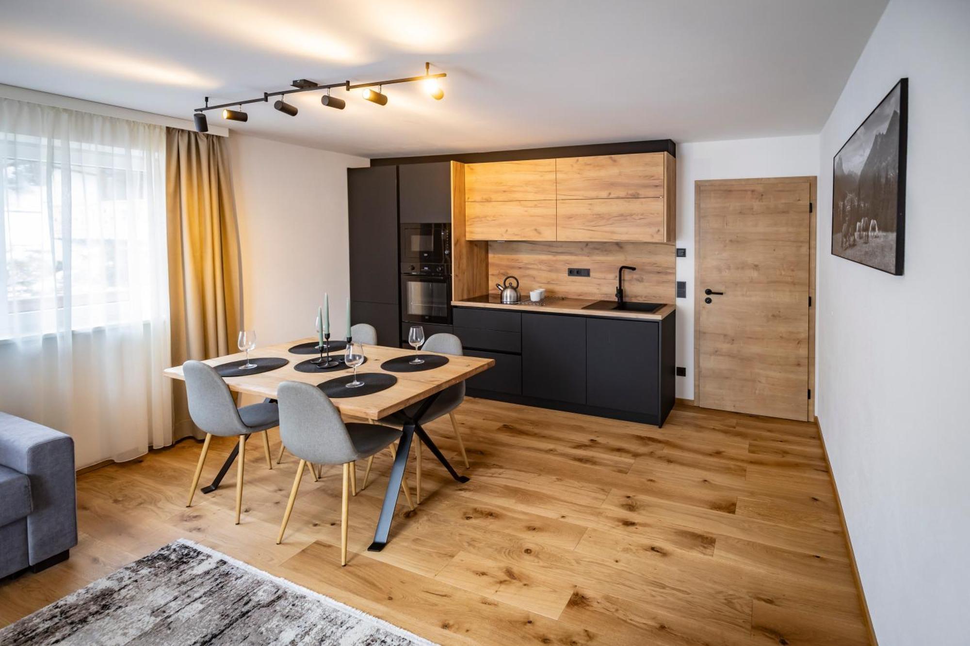 Riverside Rauris Apartments מראה חיצוני תמונה